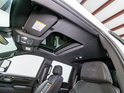 Used 2024 GMC Sierra 2500 AT4 w/ AT4 Premium Plus Package image 21