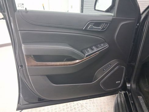 Used 2017 Chevrolet Tahoe LT image 12