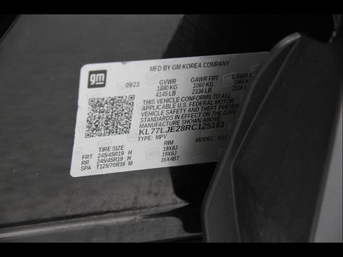 Used 2024 Chevrolet Trax RS w/ Driver Confidence Package FWD image 22