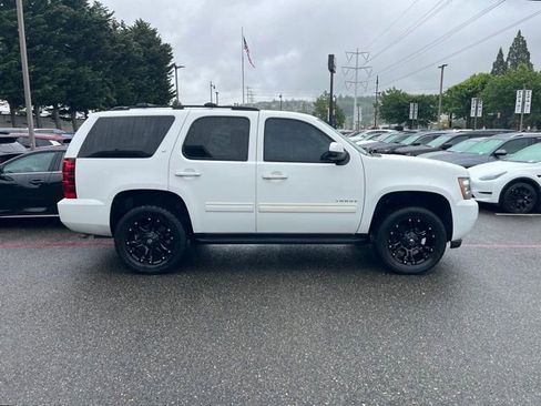 Used 2014 Chevrolet Tahoe LT AWD/4WD image 6