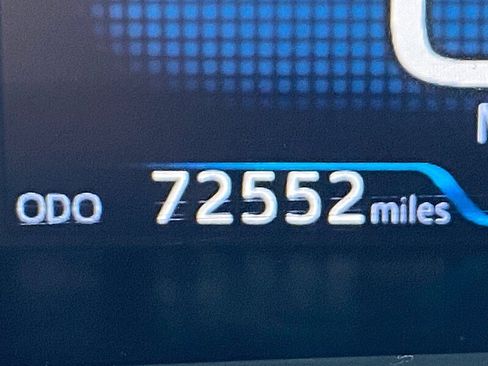 Used 2022 Toyota Prius Prime Limited image 17