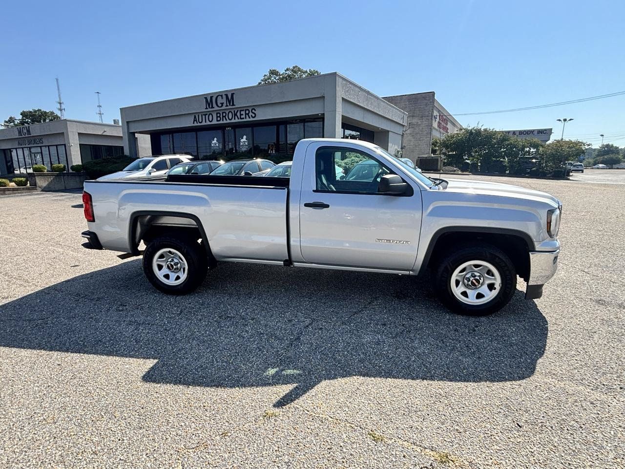 Used 2018 GMC Sierra 1500 2WD Regular Cab image 35
