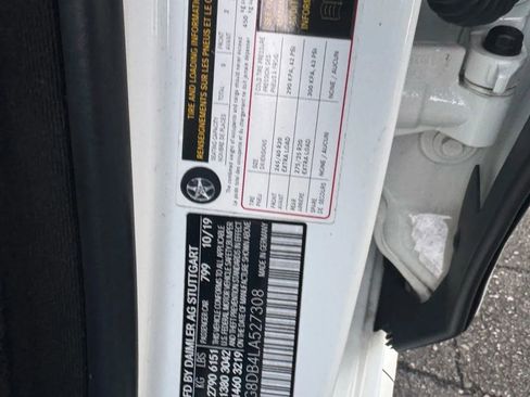 Used 2020 Mercedes-Benz S 560 Sedan w/ AMG Line Exterior image 19