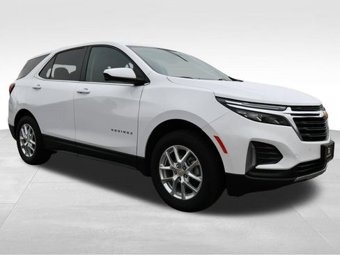Used 2024 Chevrolet Equinox LT AWD/4WD image 10