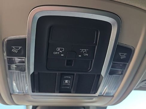 Used 2022 RAM 1500 Laramie image 47