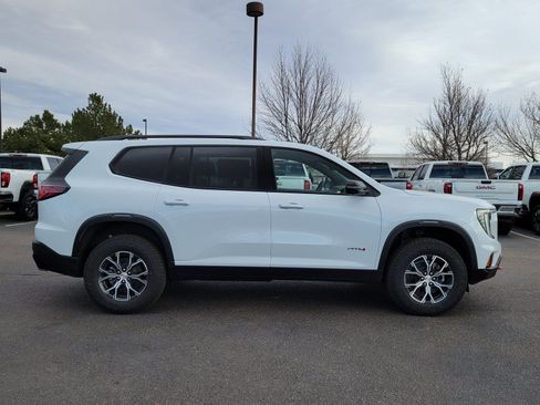 New 2026 GMC Acadia AT4 w/ Luxury Package AWD/4WD image 2