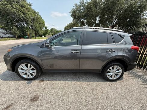 Used 2013 Toyota RAV4 Limited FWD image 4