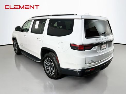 Used 2022 Jeep Wagoneer Series III w/ Convenience Group I AWD/4WD image 9