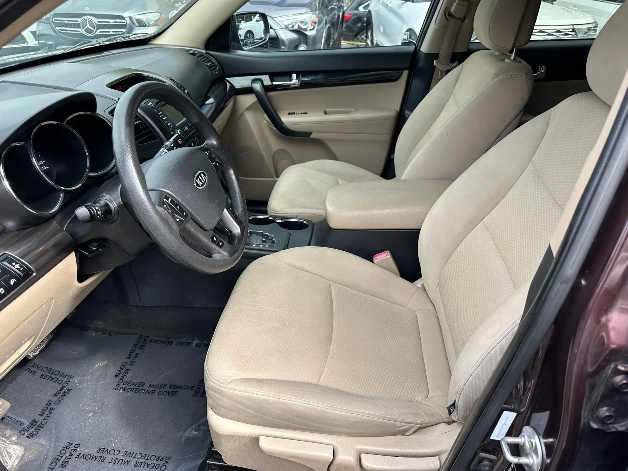 Used 2013 Kia Sorento LX w/ Convenience Pkg FWD image 19