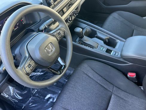 Used 2023 Honda Accord LX image 4