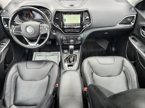 Used 2020 Jeep Cherokee Limited AWD/4WD image 12