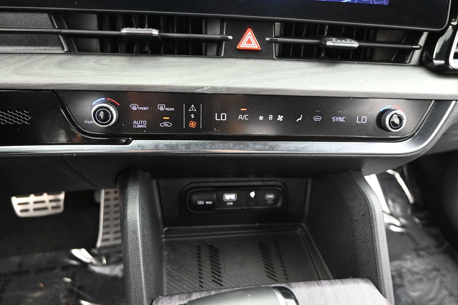Used 2024 Kia Sportage X-Pro Prestige AWD/4WD image 22