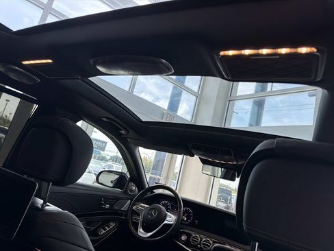 Used 2019 Mercedes-Benz Maybach S 650 image 10