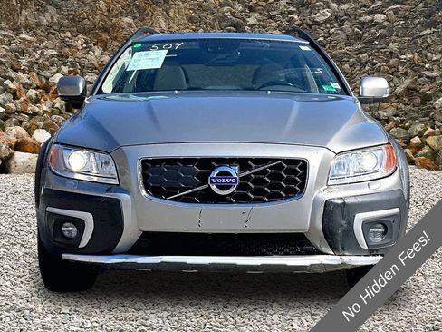 Used 2016 Volvo XC70 T5 Platinum AWD/4WD image 2
