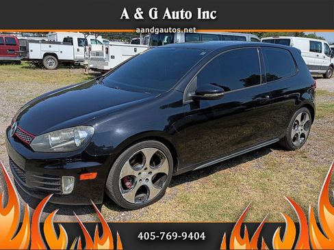 Used 2012 Volkswagen Golf 2-Door FWD image 1
