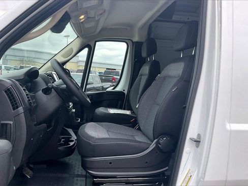 New 2026 RAM ProMaster 2500 w/ Upfitter's Prep Package image 9