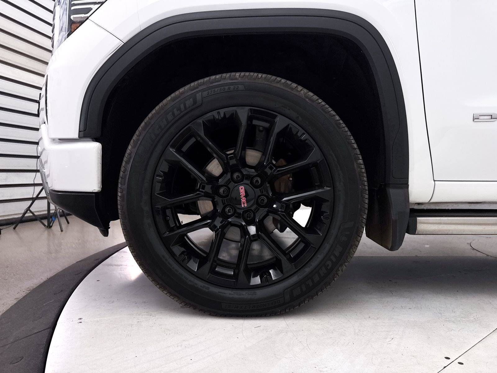 Used 2023 GMC Sierra 1500 Denali w/ Denali Reserve Package AWD/4WD image 16