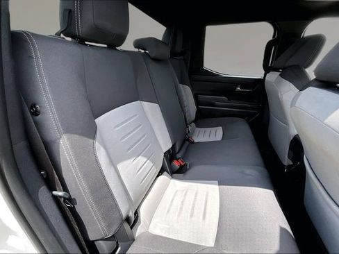 Used 2025 Toyota Tacoma TRD Off-Road image 20