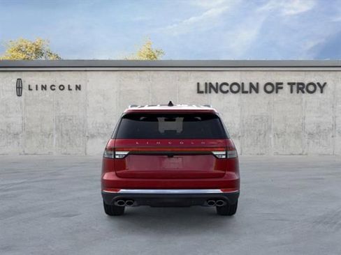 New 2026 Lincoln Aviator AWD image 5
