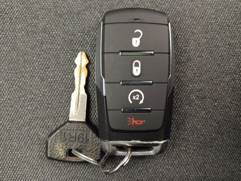 Used 2022 RAM 1500 Lone Star RWD image 32