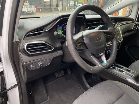 Used 2023 Chevrolet Bolt LT w/ Driver Confidence Package FWD image 2