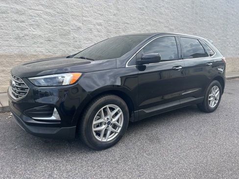Used 2022 Ford Edge SEL image 1