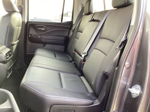 Used 2025 Honda Ridgeline RTL image 14