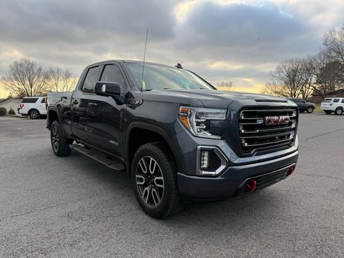 Used 2019 GMC Sierra 1500 AT4 w/ AT4 Premium Package AWD/4WD image 9