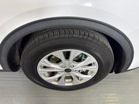 Used 2024 Ford Escape Active FWD image 11
