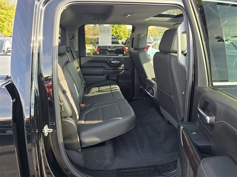 Used 2020 GMC Sierra 2500 SLT w/ SLT Premium Plus Package image 32