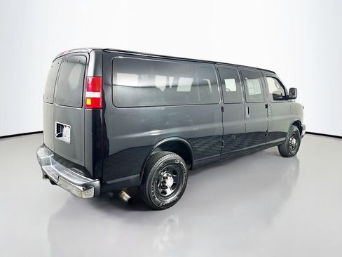 Used 2020 Chevrolet Express 3500 LT w/ LT Preferred Equipment Group image 7