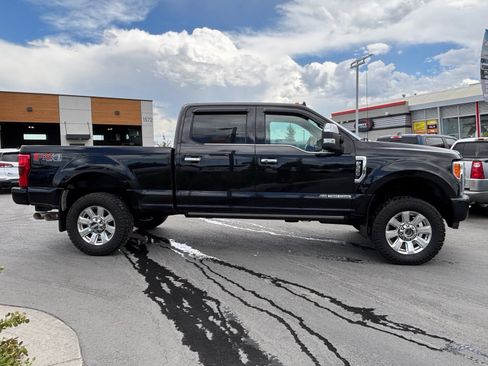 Used 2019 Ford F350 Platinum w/ Platinum Ultimate Package AWD/4WD image 5