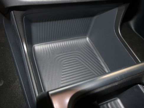 New 2026 Ford Expedition Active image 18