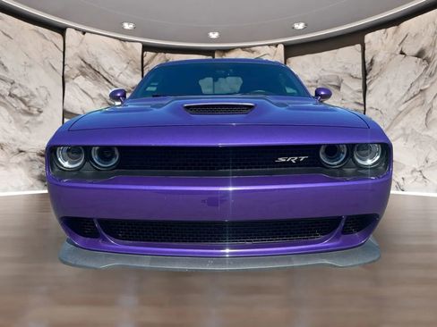 Used 2016 Dodge Challenger SRT Hellcat image 2