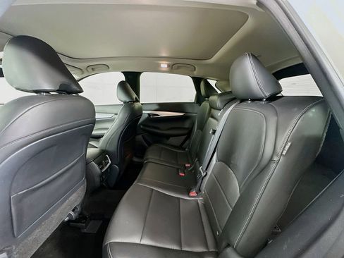 Used 2021 INFINITI QX50 Luxe image 23