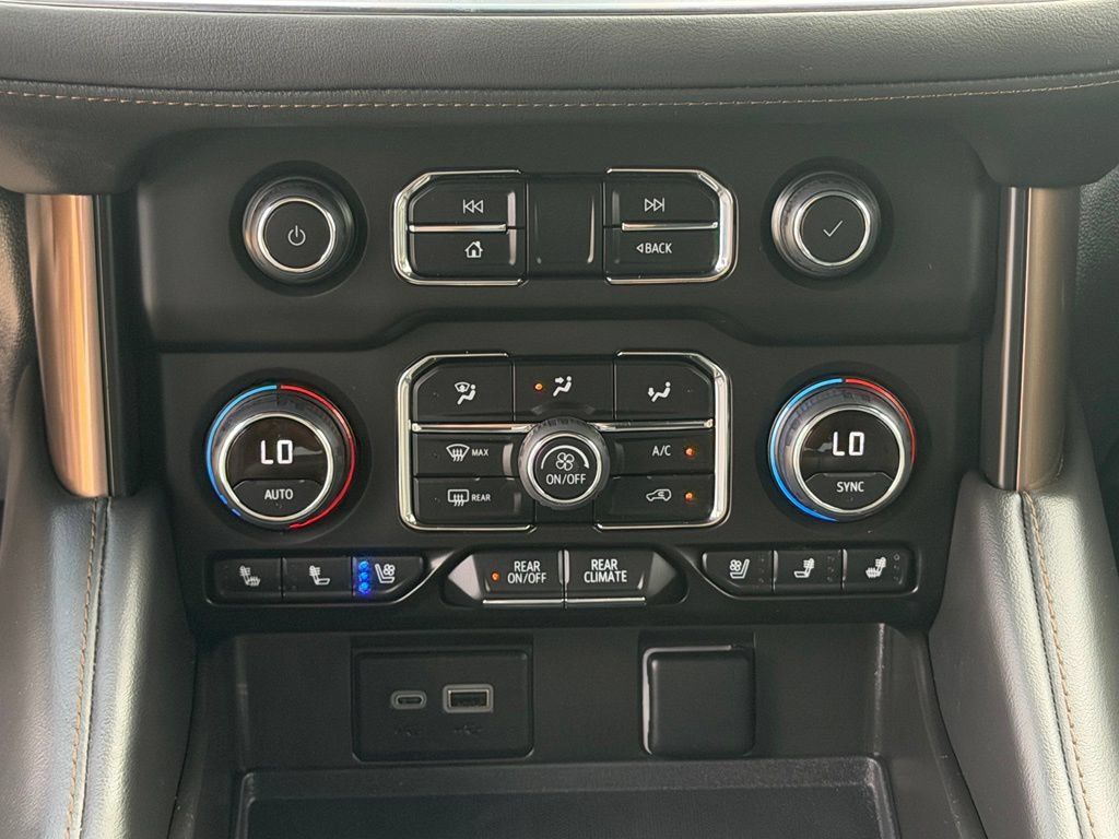 Used 2023 Chevrolet Tahoe High Country RWD image 37