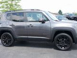 Used 2018 Jeep Renegade Altitude image 4