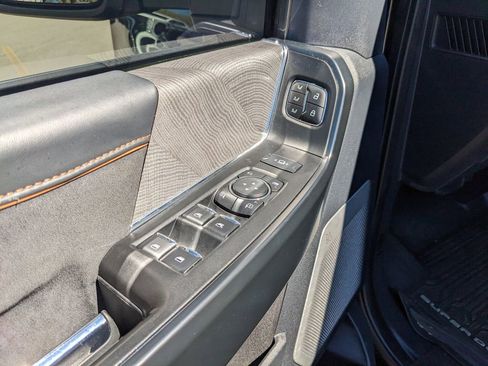 Used 2024 Ford F350 Platinum image 21