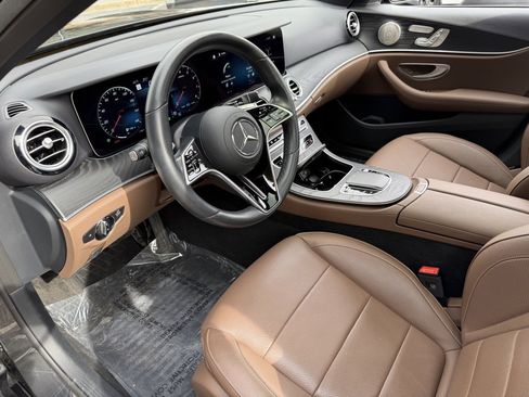 Used 2023 Mercedes-Benz E 450 E 450 image 24