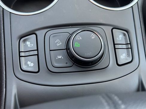 Used 2023 GMC Terrain SLT AWD/4WD image 29