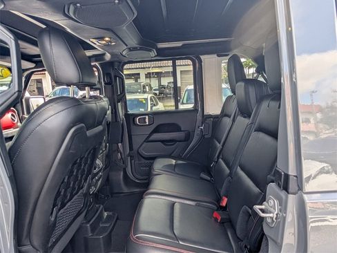 Certified 2021 Jeep Wrangler Unlimited Rubicon image 15
