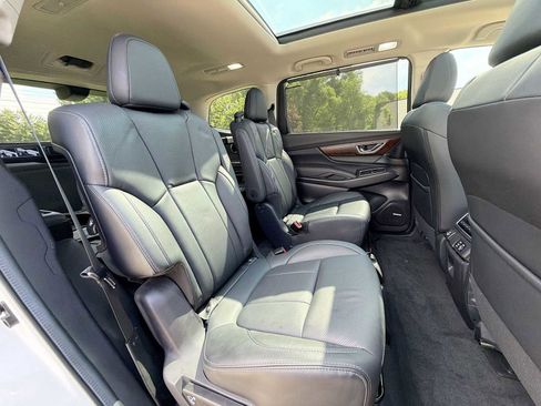 Used 2024 Subaru Ascent Touring w/ Popular Package #2 AWD/4WD image 18