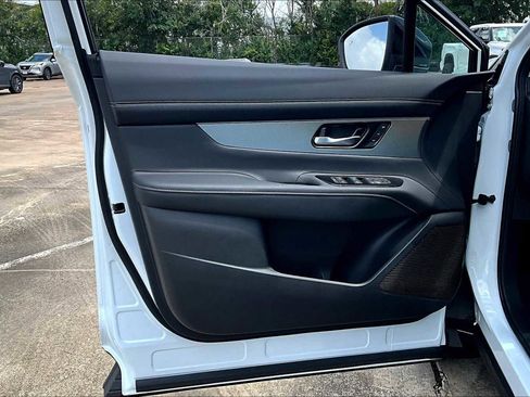 New 2025 Nissan Murano SL w/ Cargo Package image 16