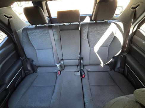 Used 2025 Toyota 4Runner SR5 image 38