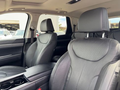 Used 2022 Hyundai Palisade SEL w/ Premium Package FWD image 10
