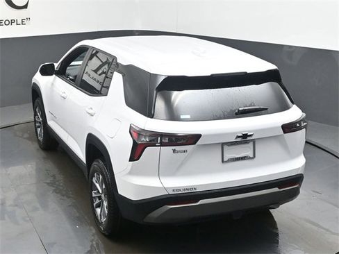 New 2026 Chevrolet Equinox LT image 19