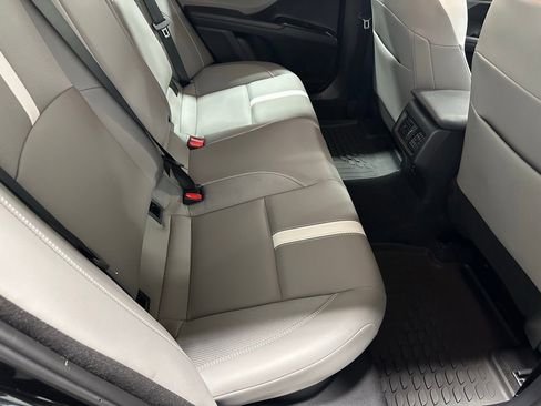 Used 2025 Toyota Camry SE image 53