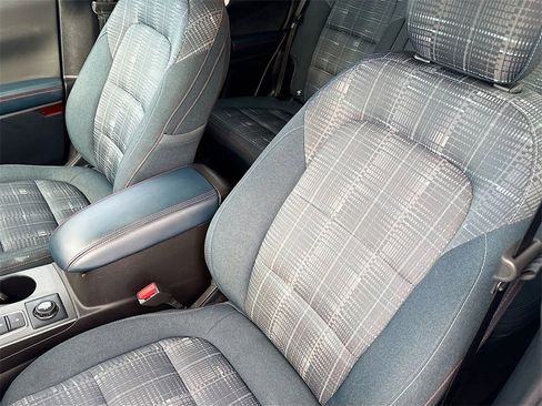 Used 2025 Ford Bronco Sport Heritage w/ Convenience Package image 20