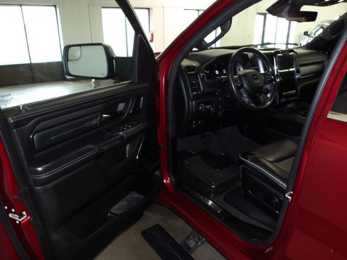 Used 2023 RAM 1500 Limited AWD/4WD image 6
