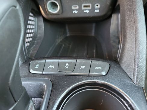 Used 2021 Chevrolet TrailBlazer LT w/ Convenience Package image 33